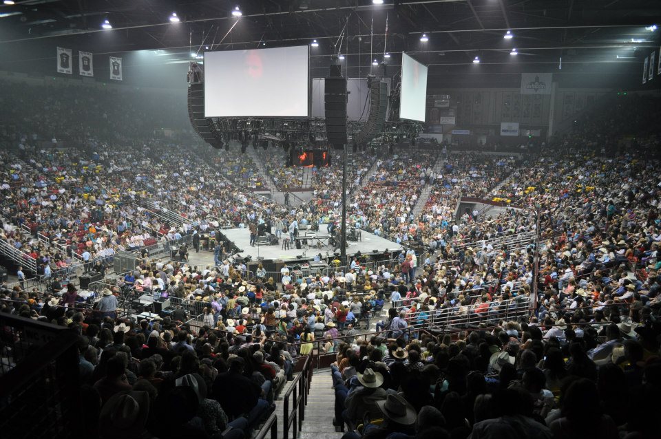 George-Strait-4.6.13-crowd-shot