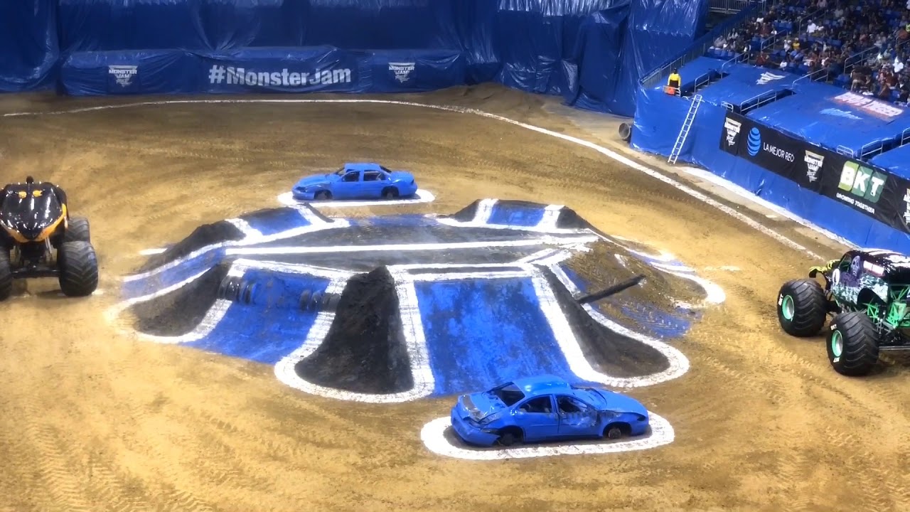 Jose Miguel Agrelot Coliseum of Puerto Rico2