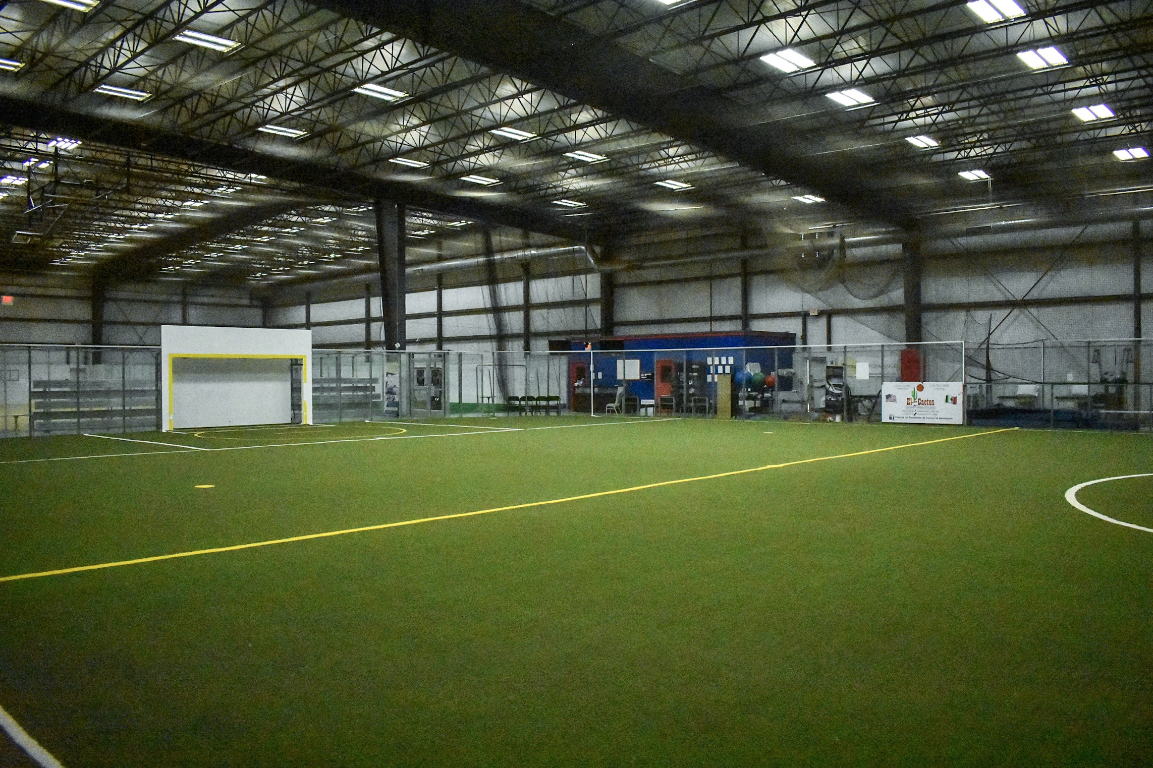 XL Sports World