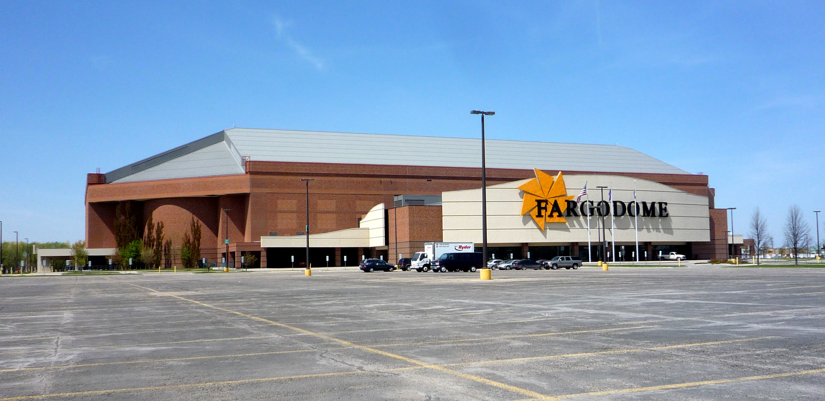 Fargodome 1 (1)