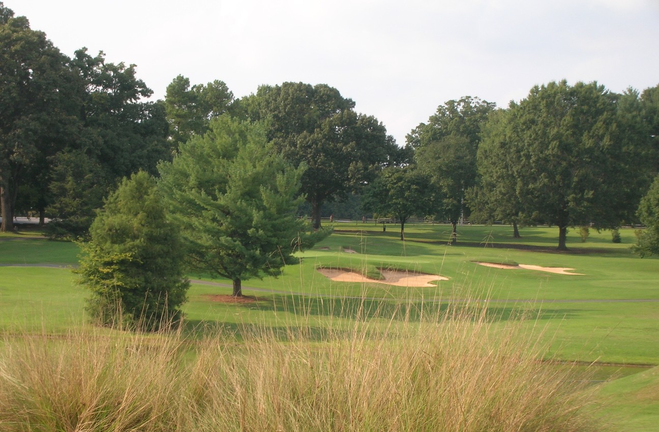 2_1_10_Golf_Getaway_SDGwftA47ht2UQbLt3Ib6Us18q0ABlZBh_rgb_l.jpg
