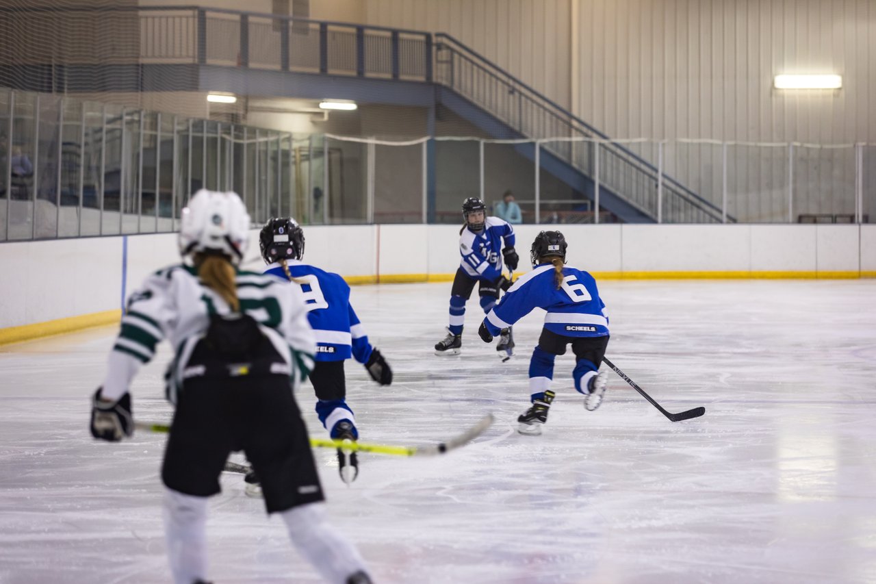 Girls-International-Hockey-38-medium.jpg
