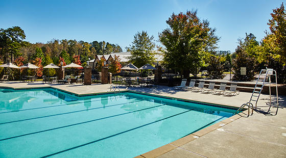 Manor Golf and Country Club - Swimming pool