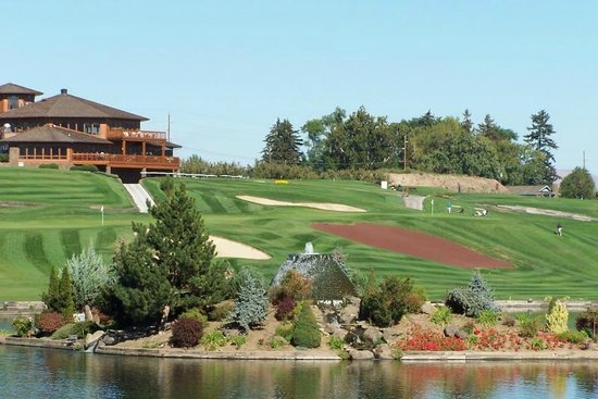 apple-tree-golf-resort