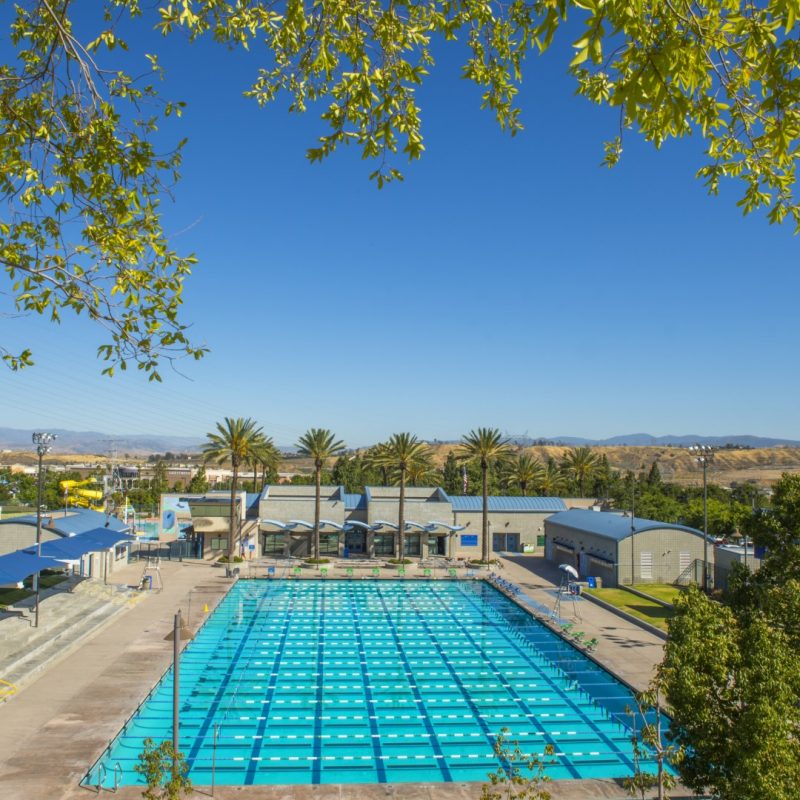santa clarita aquatic center outdoor pool.jpeg