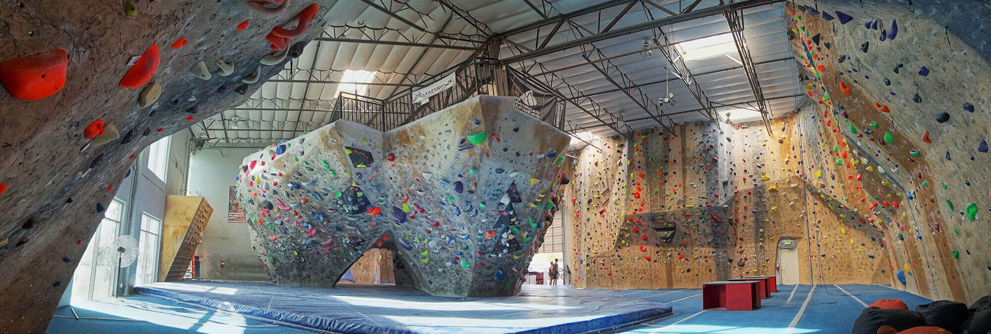 Hangar 18 Indoor Climbing8