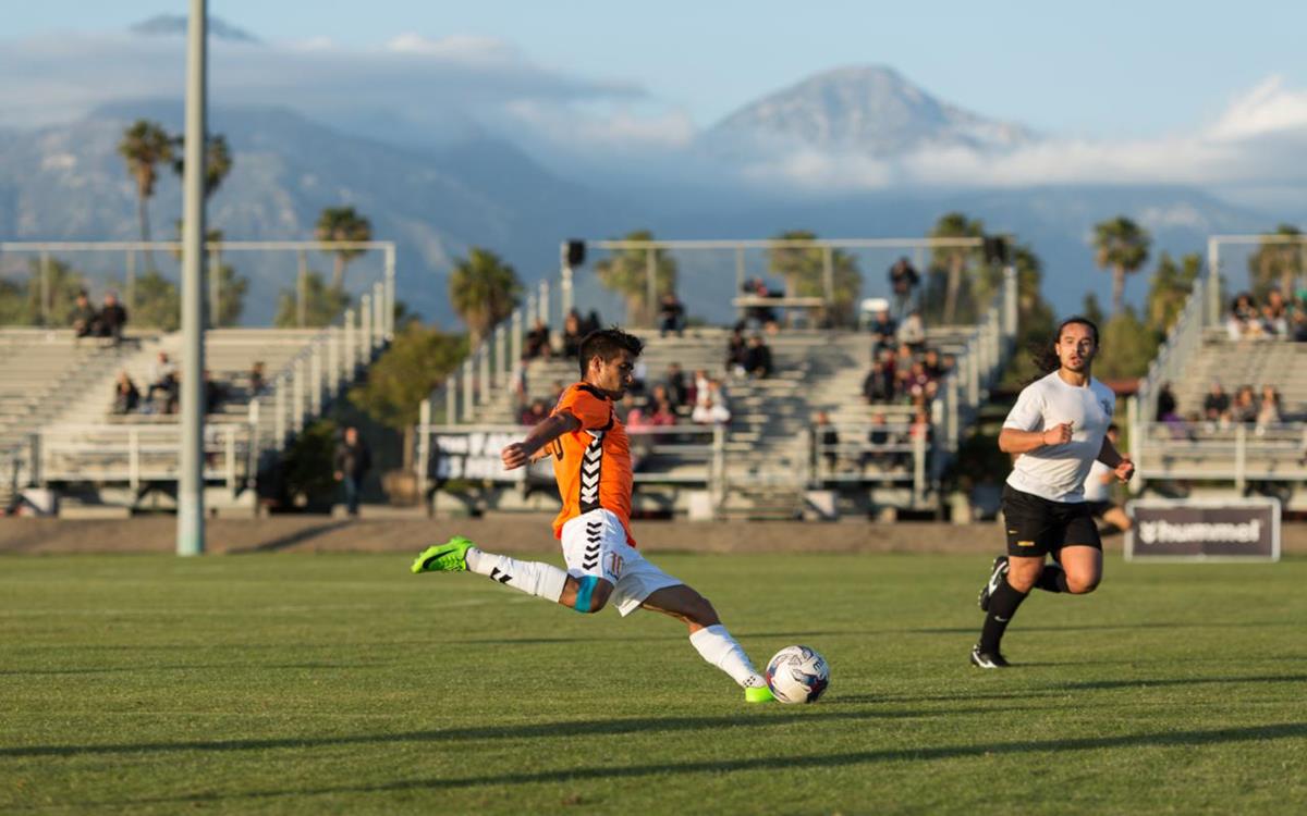 ClubSoccer-47_1280x800