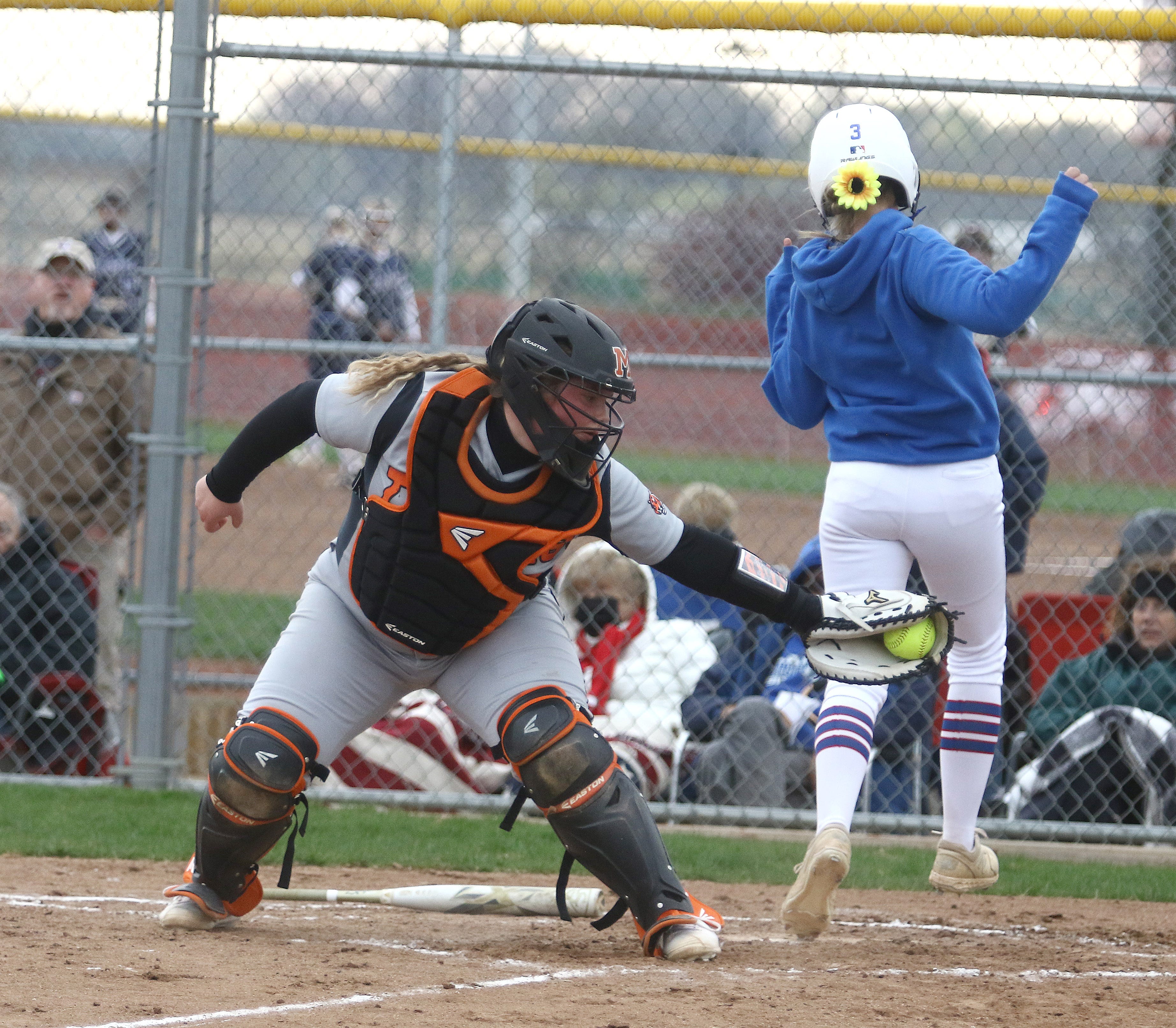 f5003b08-b405-48b8-b2c9-cba234c96c5d-Softball_Duhon_Tournament5055