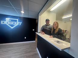 The Dugout husbandwife.jpg