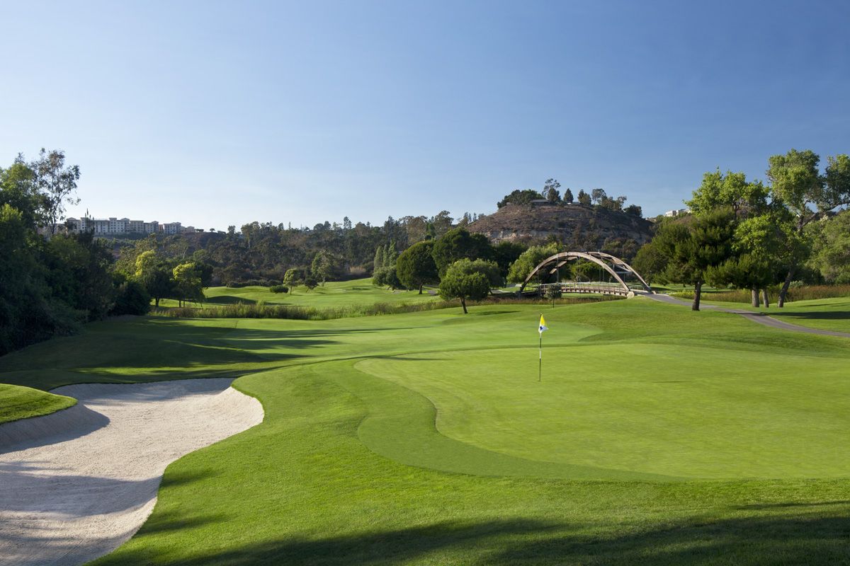 riverwalk golf course