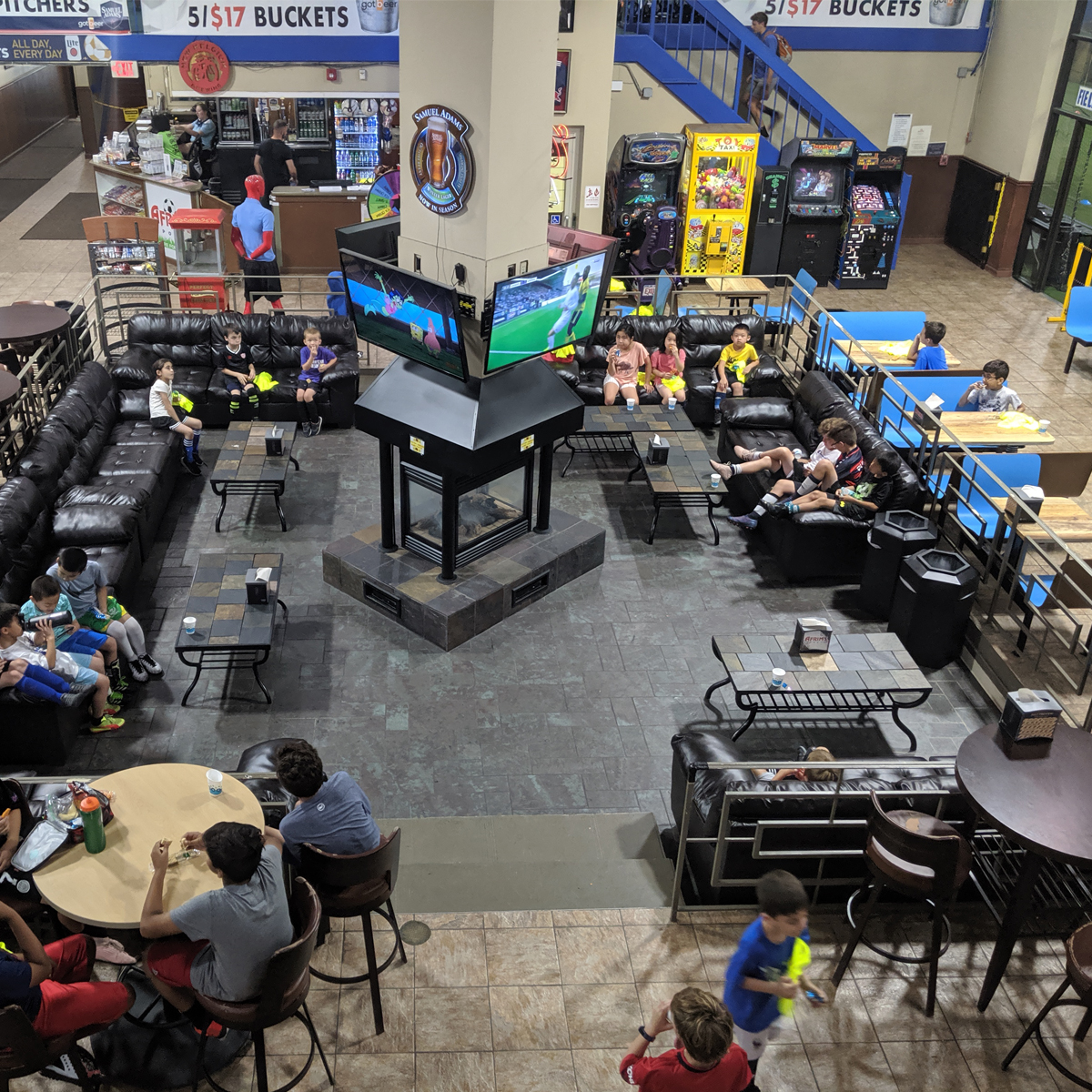 Colonie-Lobby