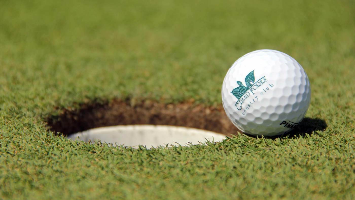 Grand Forks Country Club3