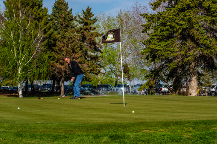 Greenbryre Golf and Country Club 2