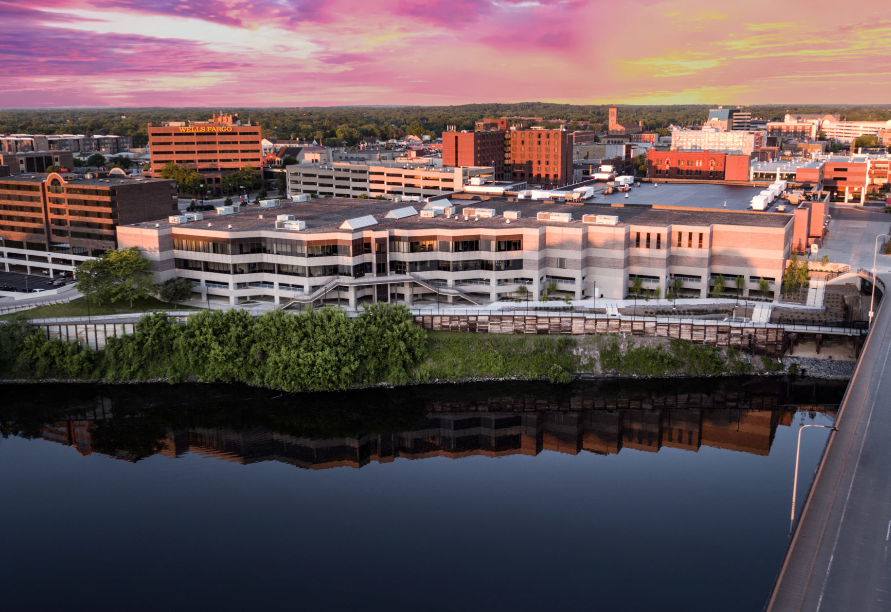 River's Edge Convention Center