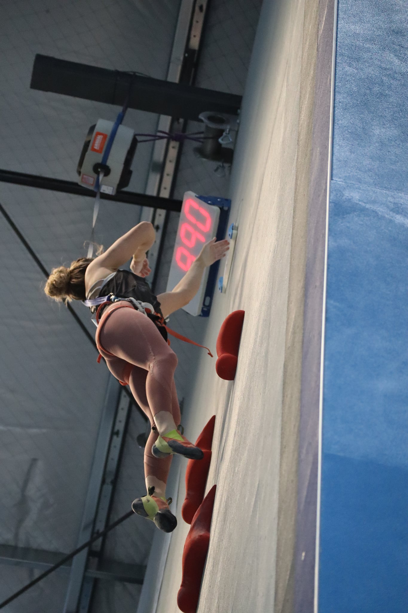 Reach Climbing + Fitness 5