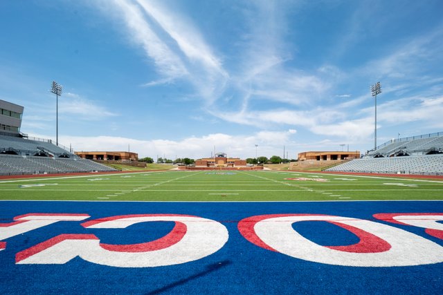 Lubbock ISD_Lowrey Field_01778_2020-small.jpg