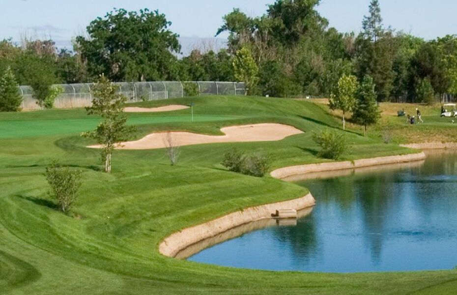 Los Lagos Golf Course 3