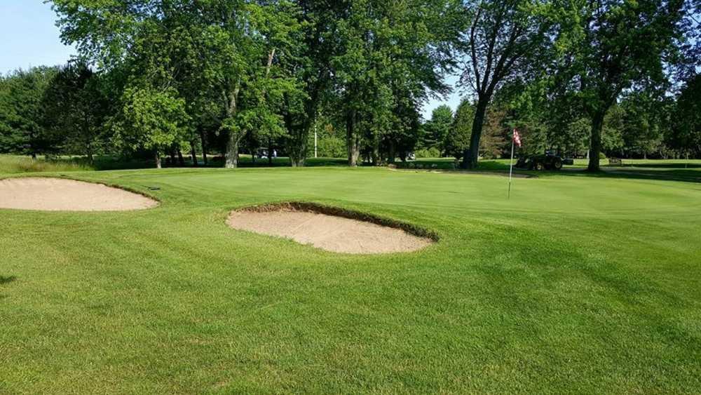 Huron Shores Golf Club  2