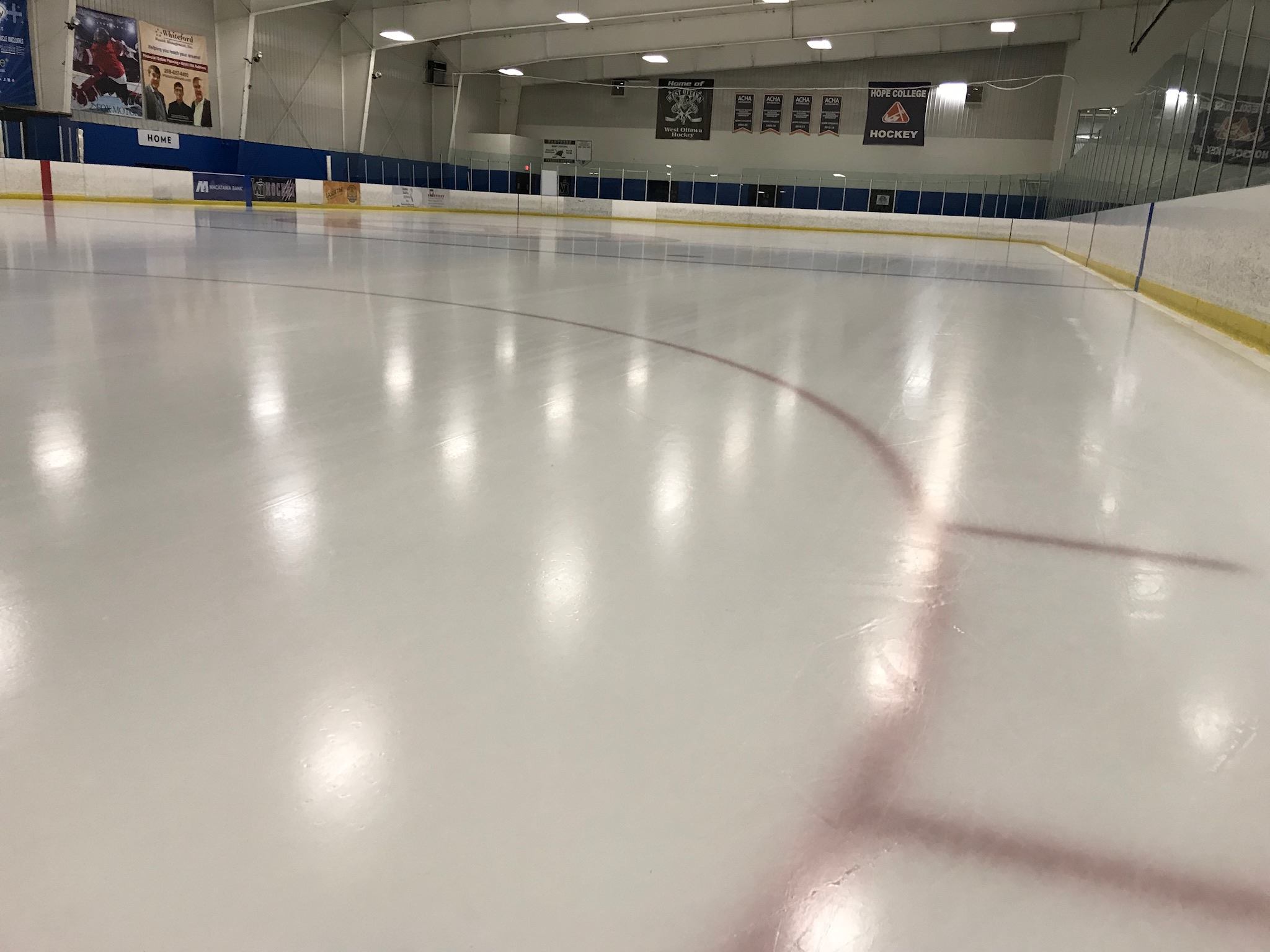 Griff's Icehouse West3