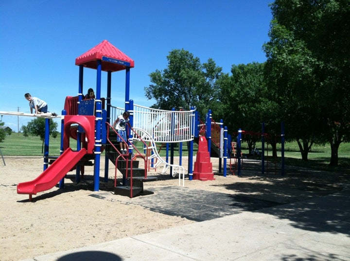 Cessna West Park - Playground