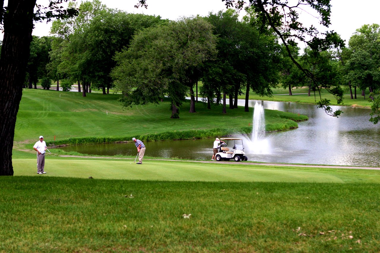 Edgewood-Golf-Course_5-medium