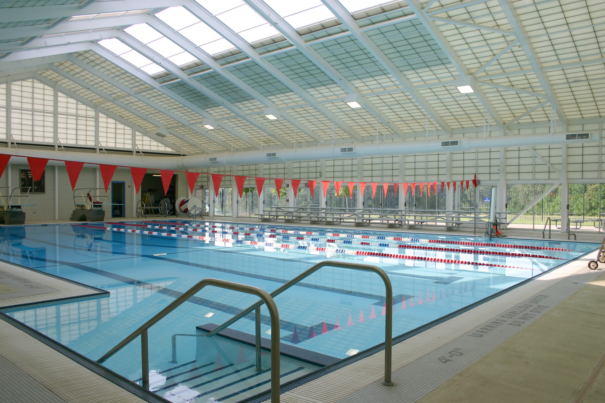 Bogan Park Aquatic Center3