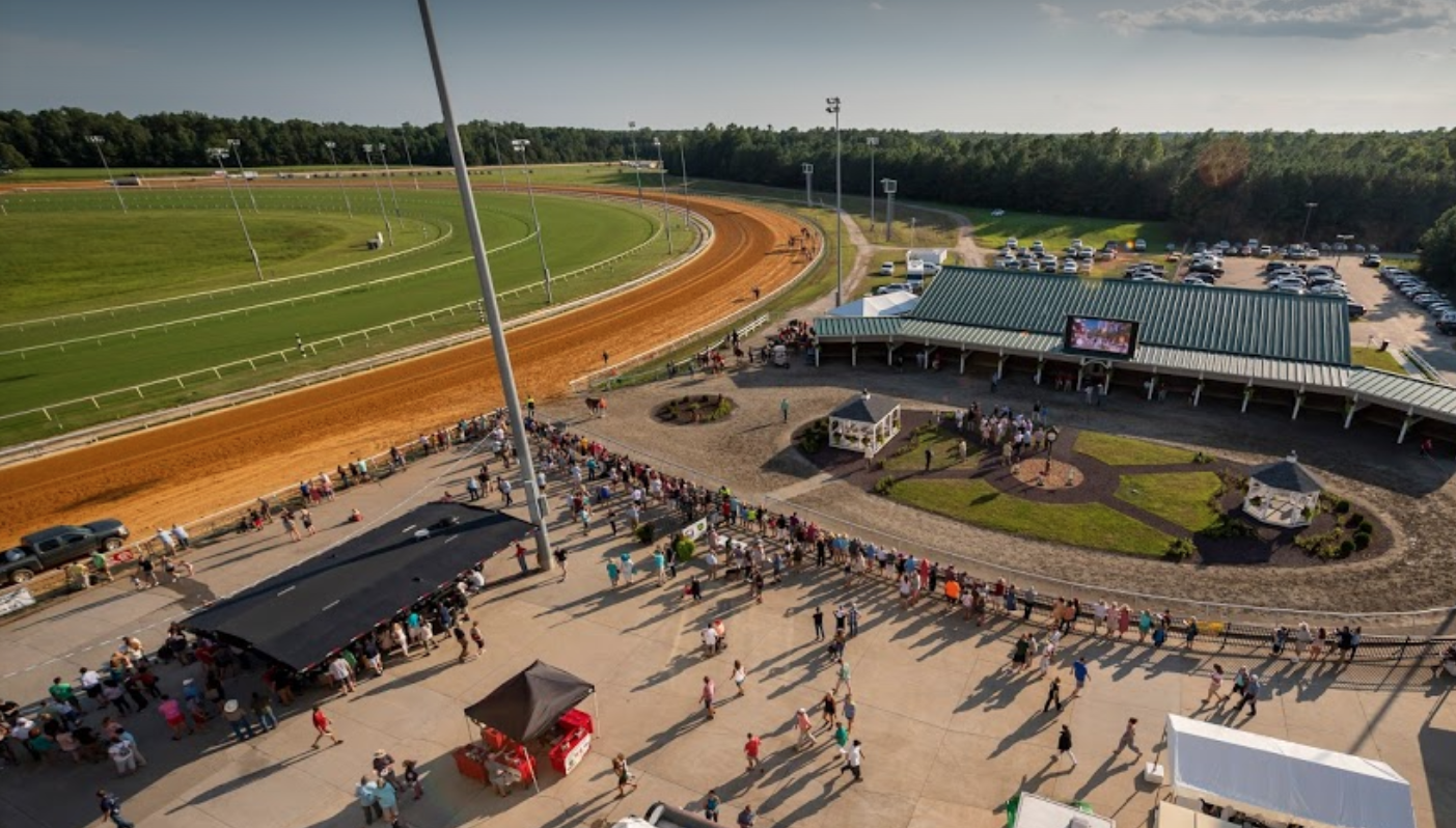 Colonial track