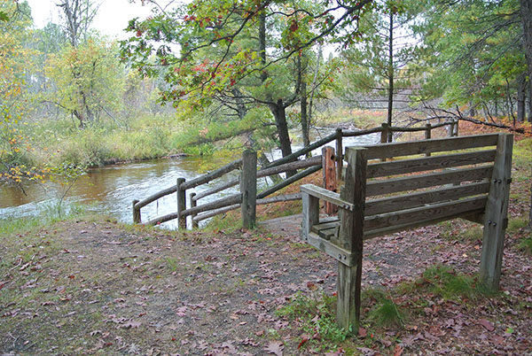 Muncie Lakes Pathway3
