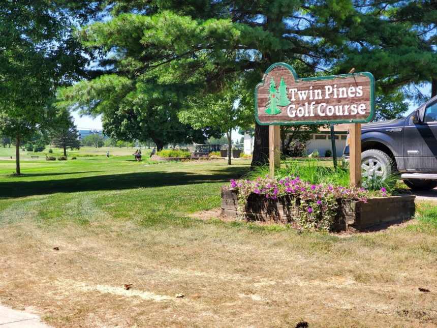 Twin Pines Park 4
