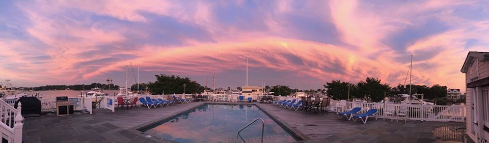 Solomons Yachting Center pool