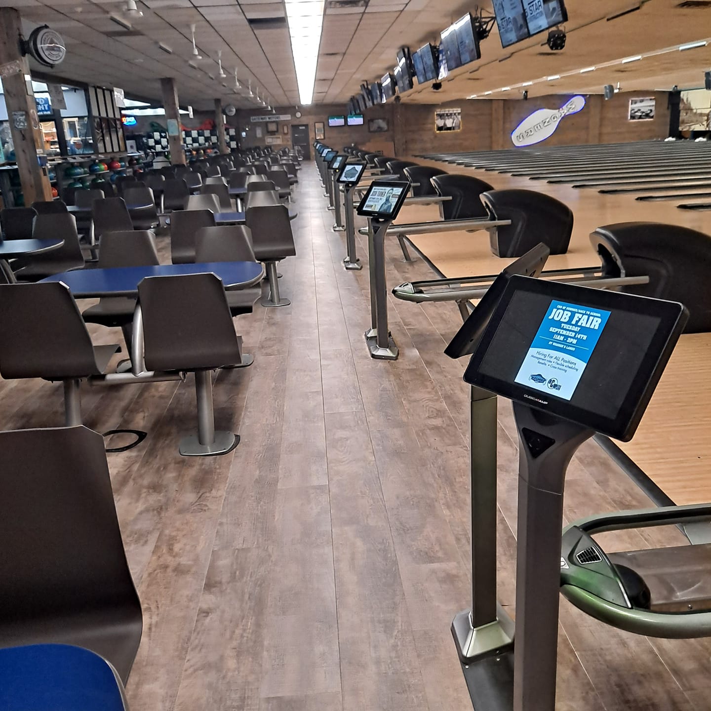 Wagner's Lanes & The Complexx3