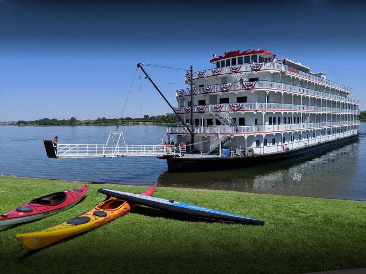 Howard Amon Park - Boating