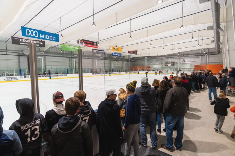 Cullen-Hockey-Center-8-medium0-7ffdbff45056b36_7ffdc0bd-5056-b365-abb9da6ad1395c01