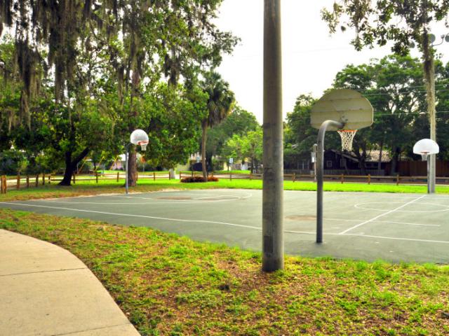 Pioneer Park4