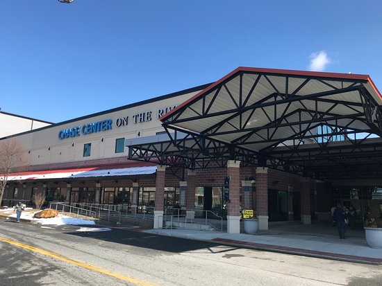 chase-center-on-the-riverfront