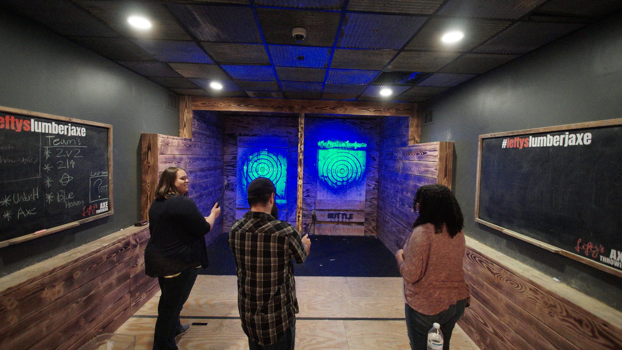 Lefty's Alley & Eats4