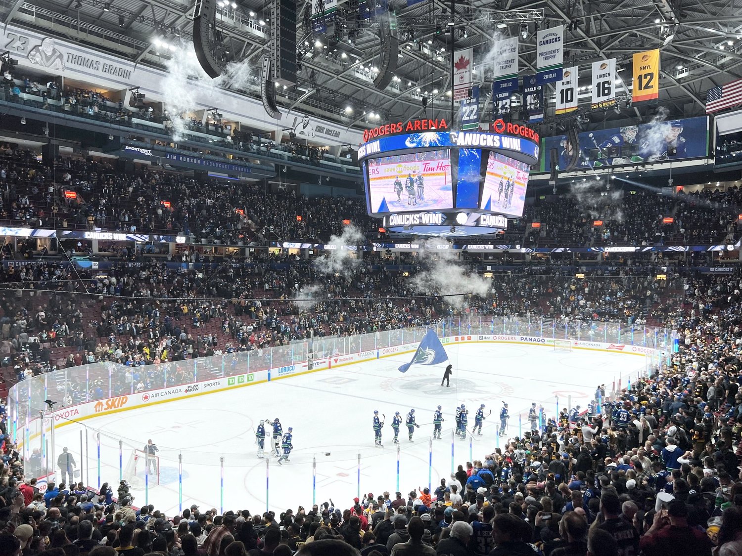canucks game vancouver rogers arena 1.jpg