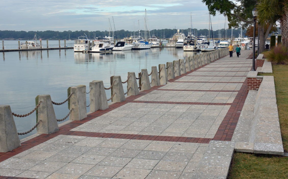 Henry C. Chambers Waterfront Park - paved pathway