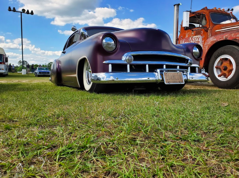 feature car