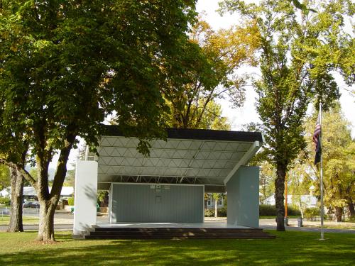 Robert Pfaff Park2