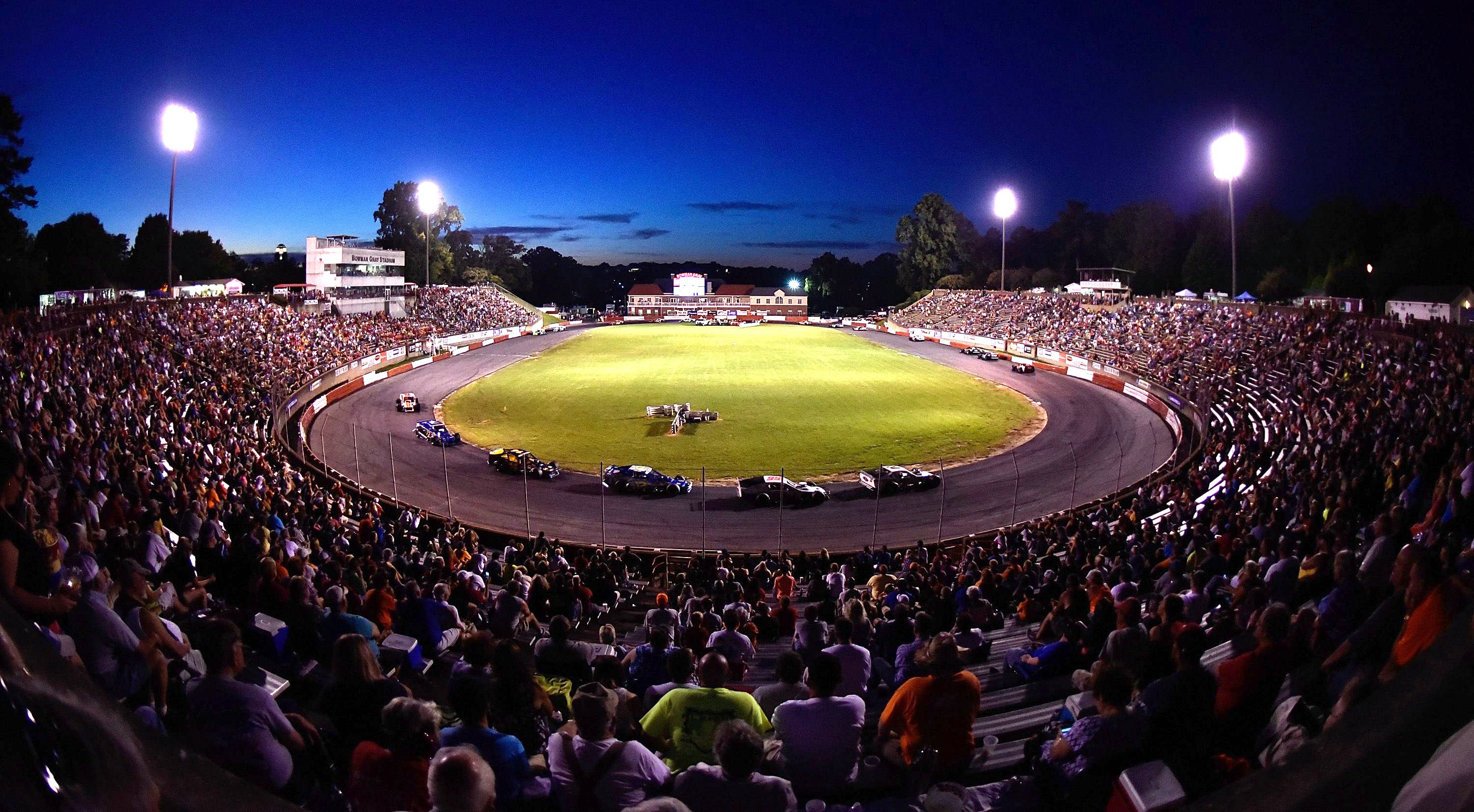 Bowman_Gray_Racing_1_SSvIX-ic6M6PLSmW01r83Us18q0ABlZBh_rgb_l.jpg