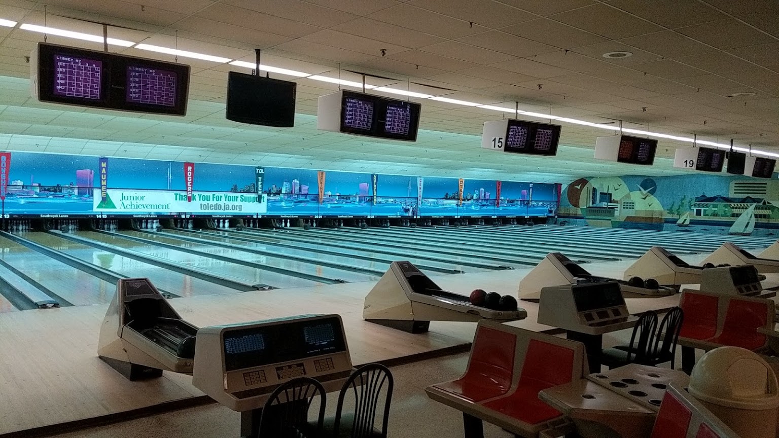 D&S Southwyck Lanes4