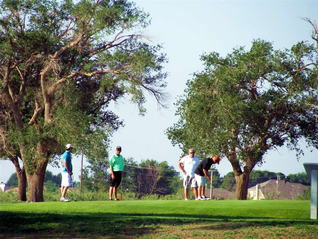 Sunset Golf and Country Club2