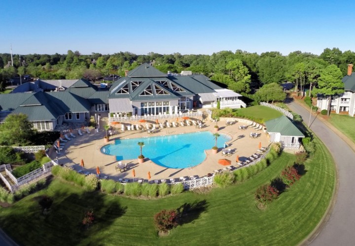 Kingsmill Golf Course - pool