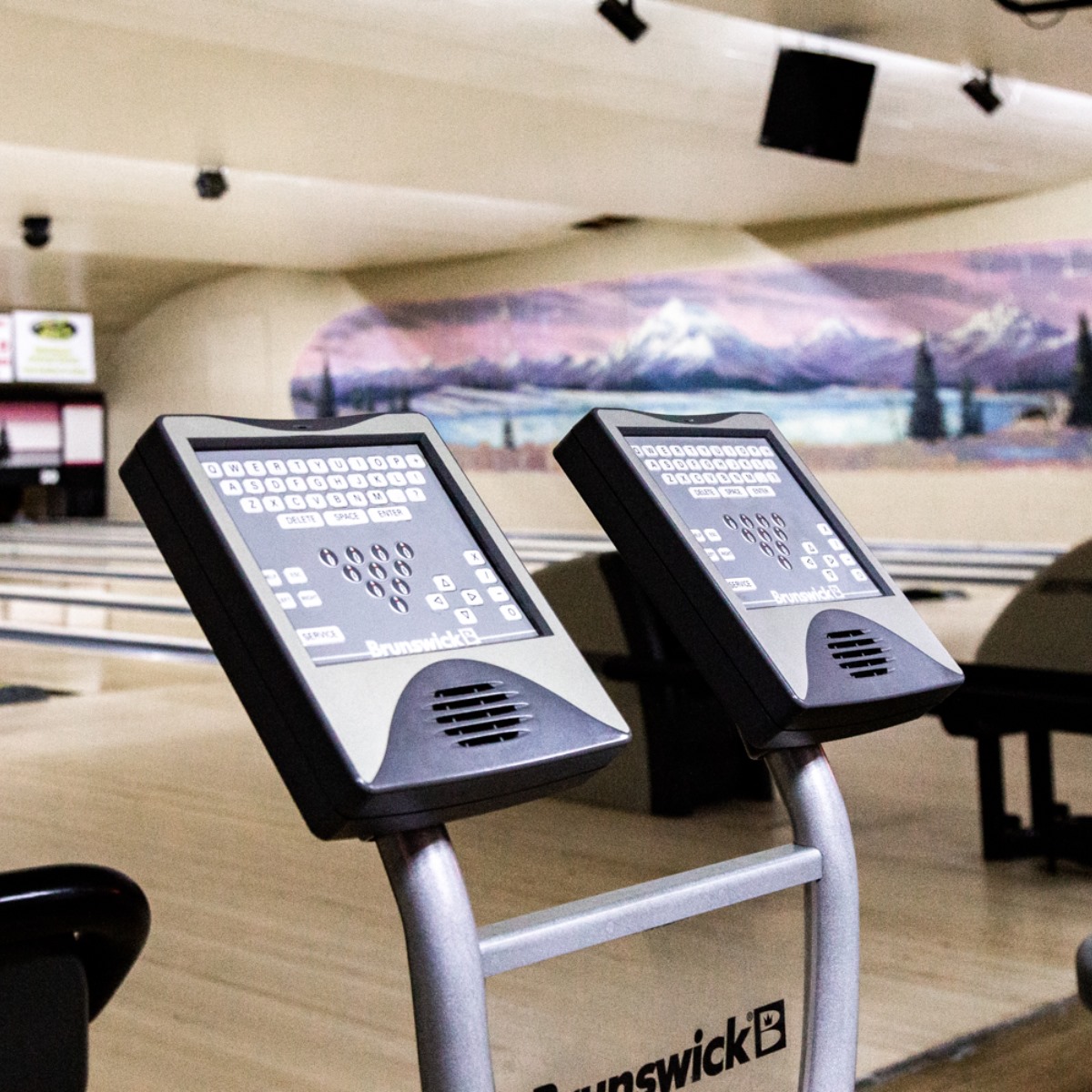 Evergreen Lanes8