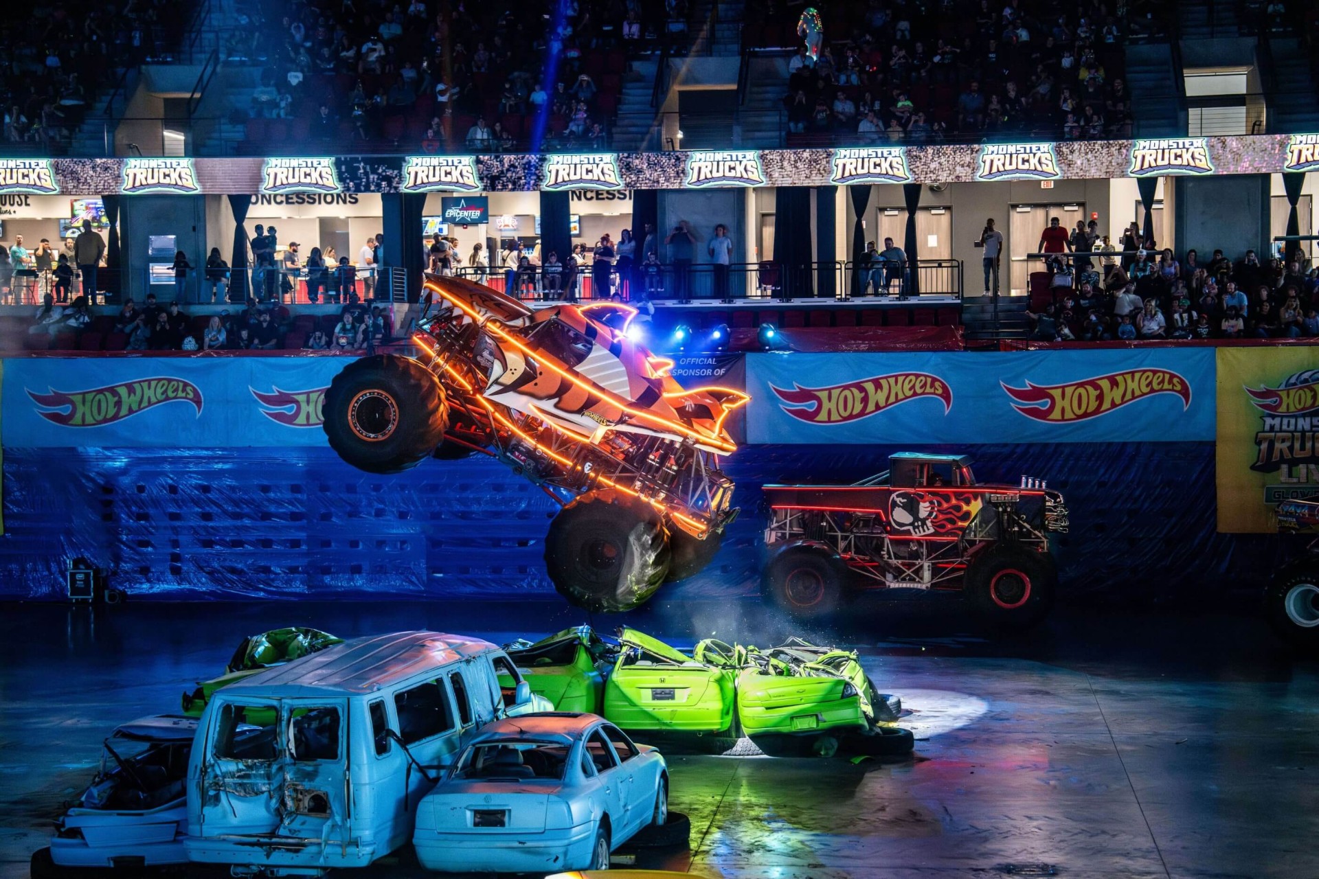 HotWheelsMonsterTruckGlowParty-m.jpg