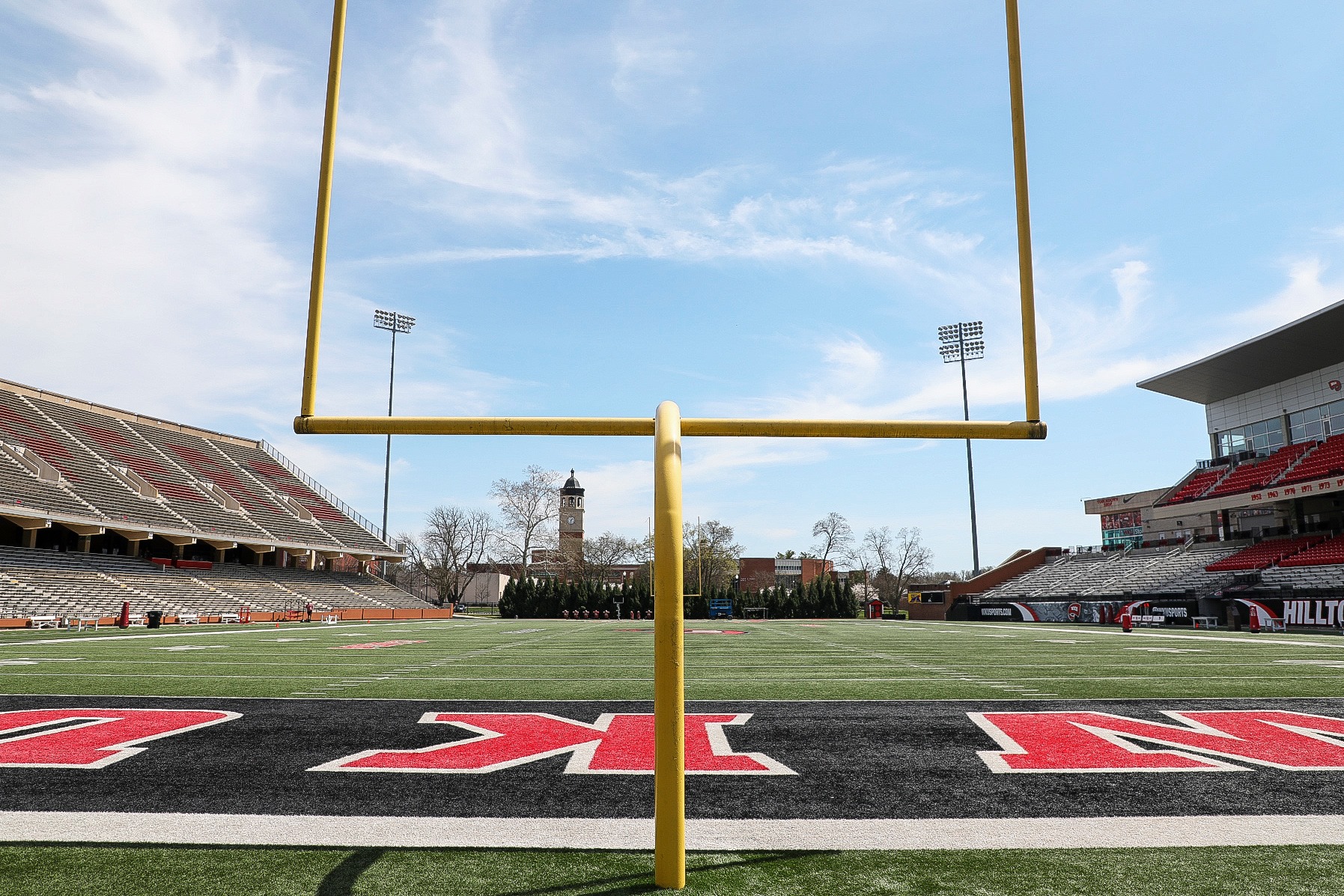 Houchens Industries-L.T. Smith Stadium 3