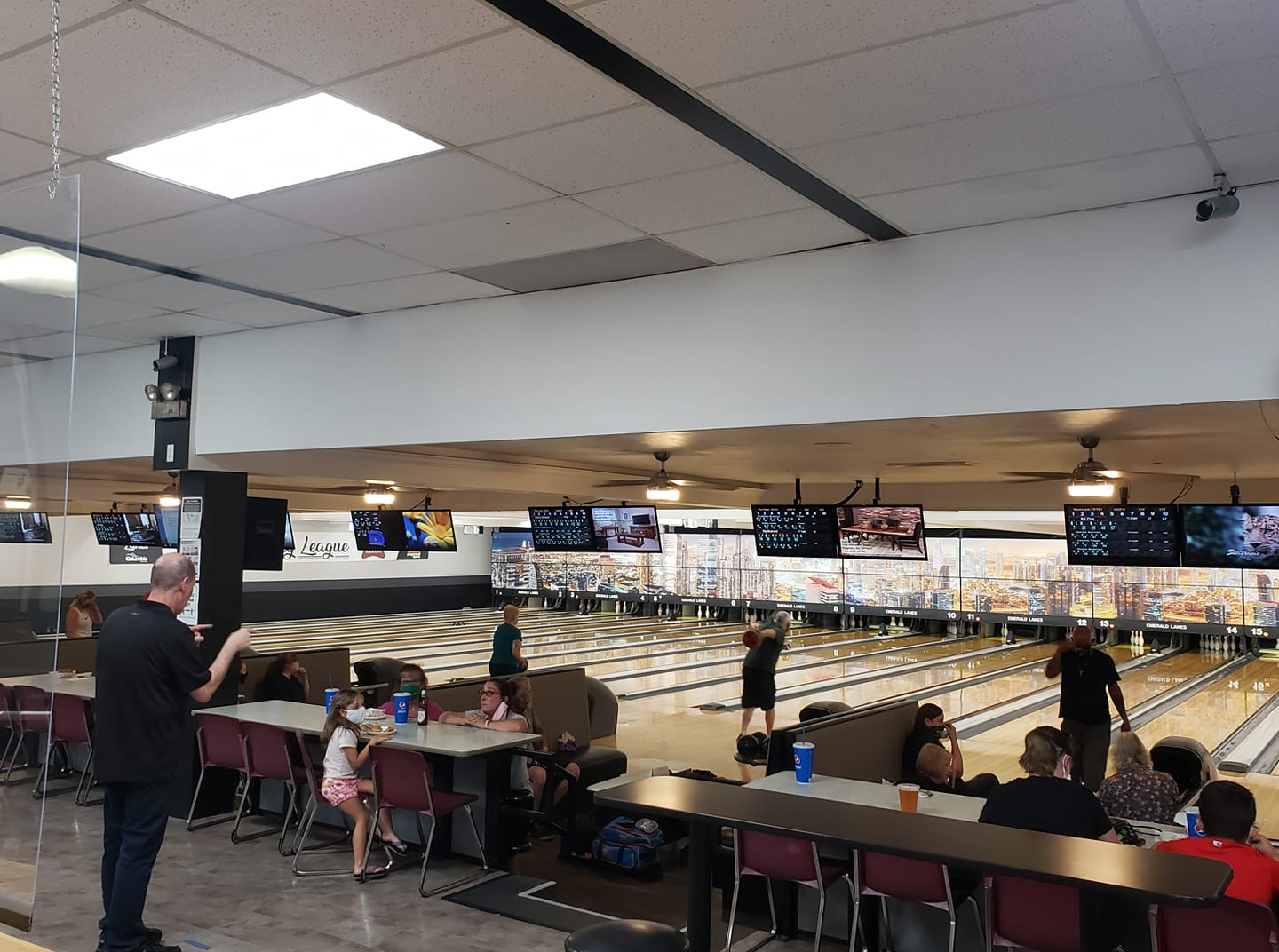 Emerald Lanes4
