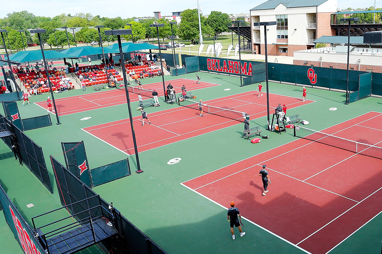 Headington Family Tennis Center Outdoor Court