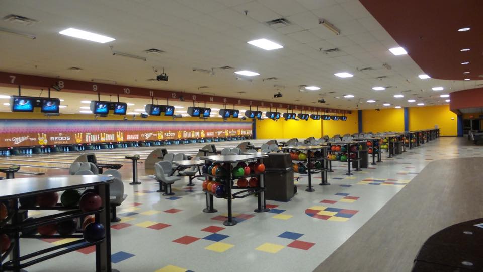 Strike Zone Bowling Lanes5